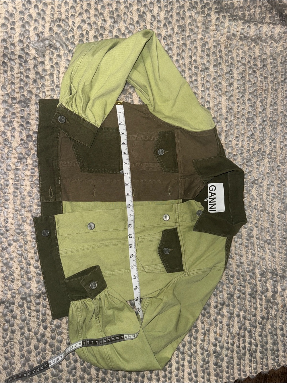 Ganni Two-Tone Olive and Lime Green Jean Jacket - Picture 4 of 11